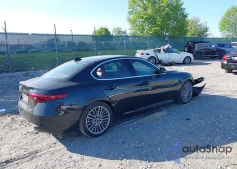 2019 Alfa Romeo Giulia Ti Lusso Rwd из США, поврежденный, VIN ZARFAMBN4K7598164